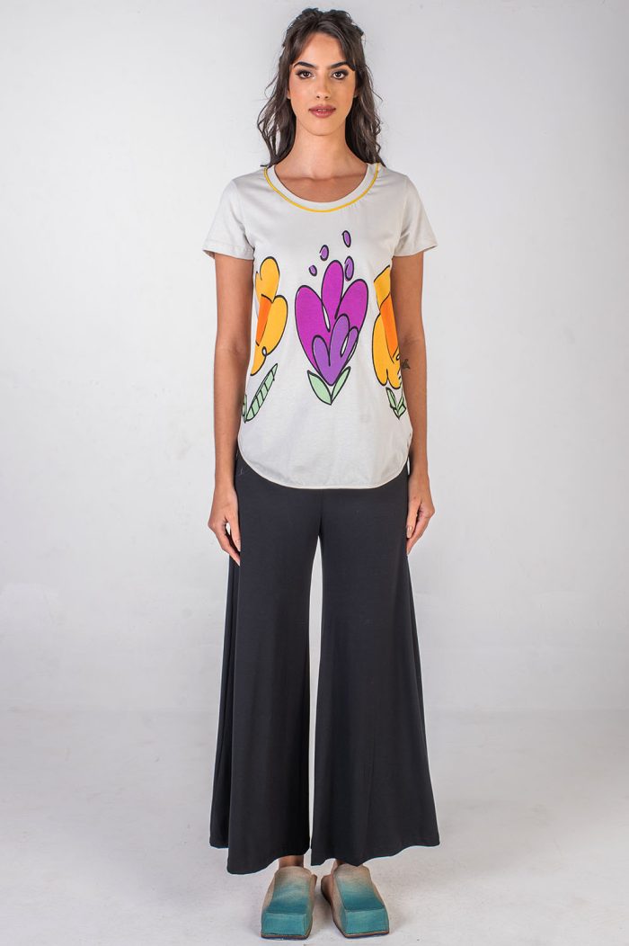 BLUSA SOLTINHA COM DECOTE REDONDO E BARRA CAMISADA - Image 3
