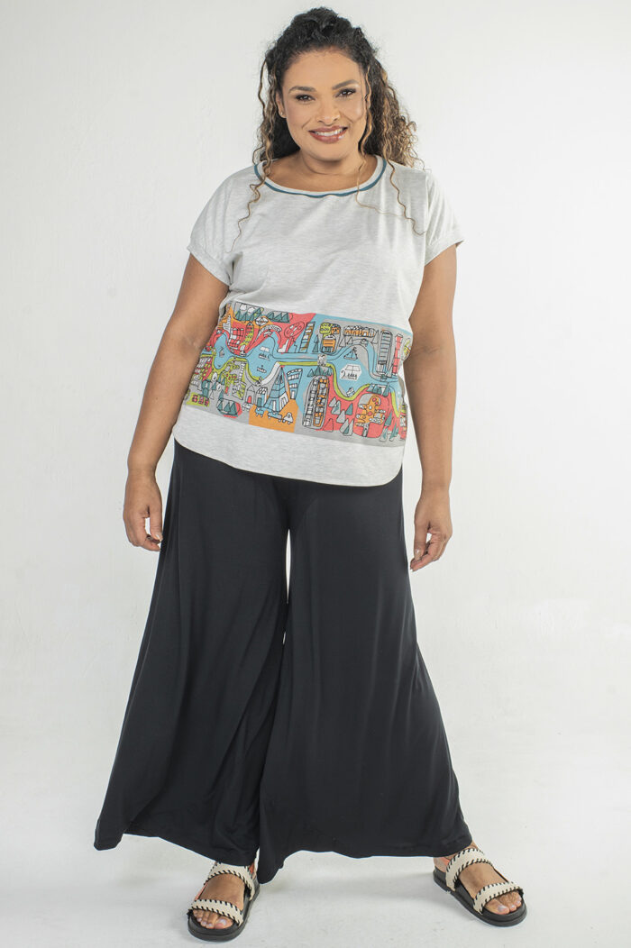 BLUSA PLUS SIZE SOLTINHA COM DECOTE REDONDO E FENDAS LATERAIS BEM SUAVES - Image 3