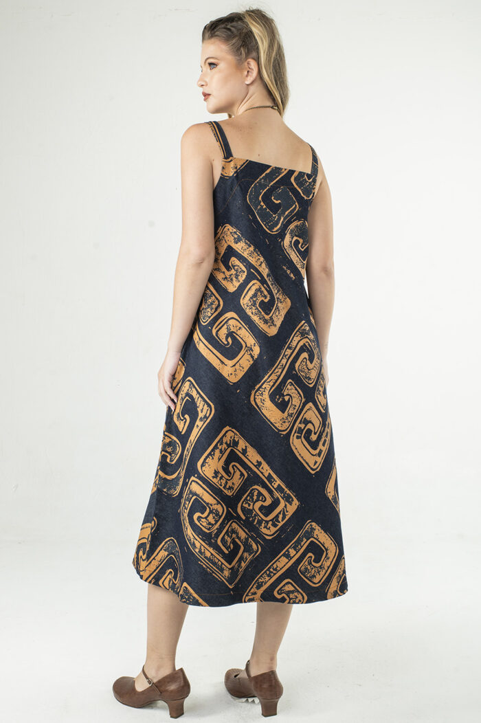 VESTIDO MIDI DE ALÇA, DECOTE RETO, LEVEMENTE LINHA A, COM BOLSOS - Image 3