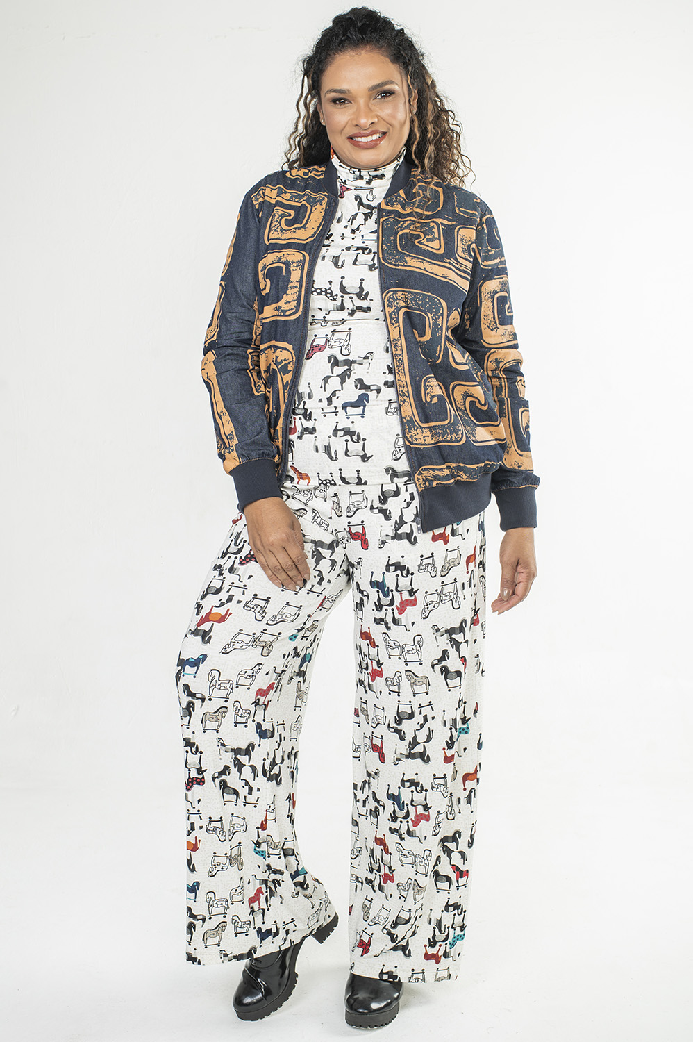 CASACO PLUS SIZE TIPO BOMBER
