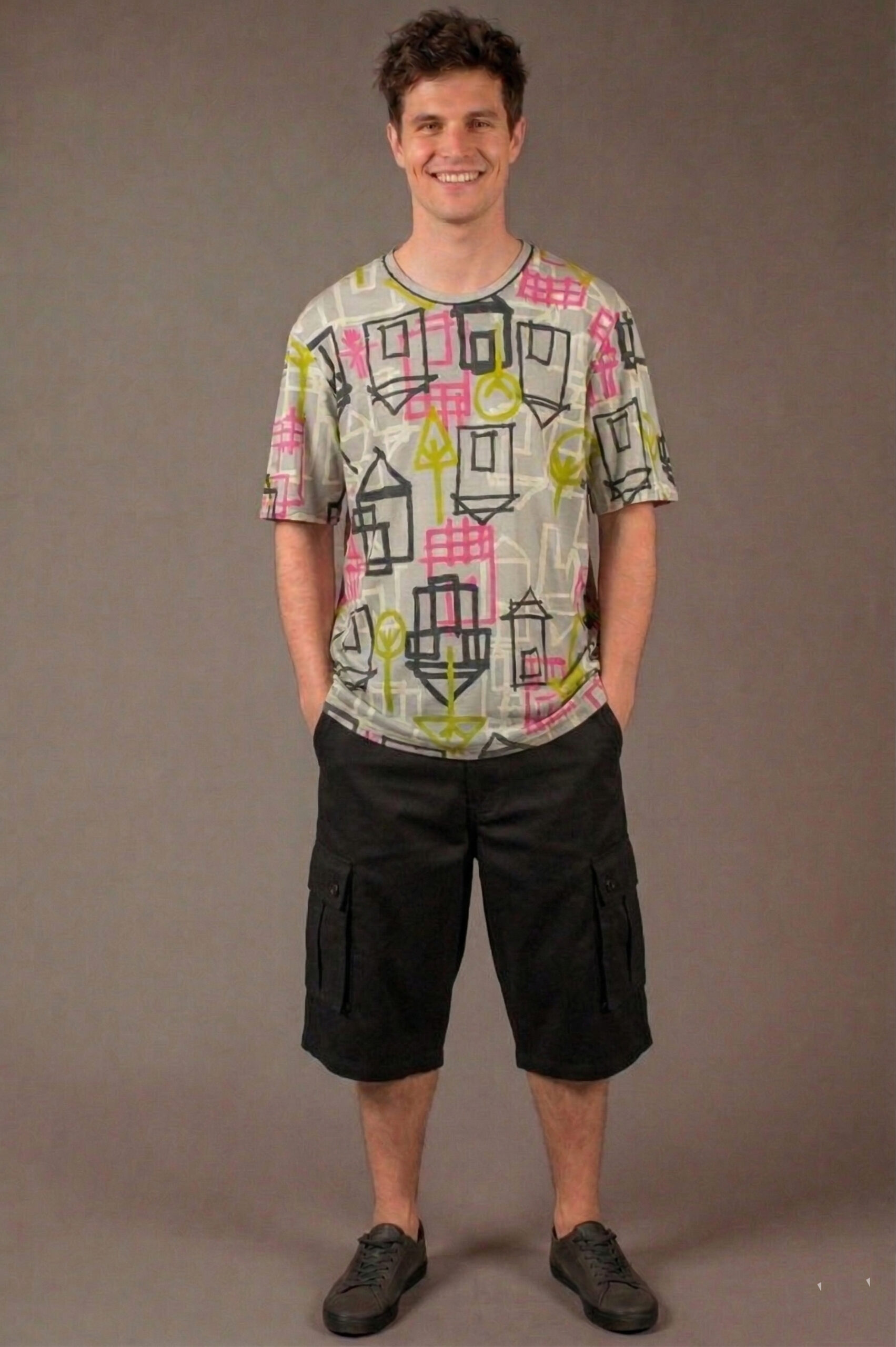 T-SHIRT DE MANGA CURTA E DECOTE REDONDO