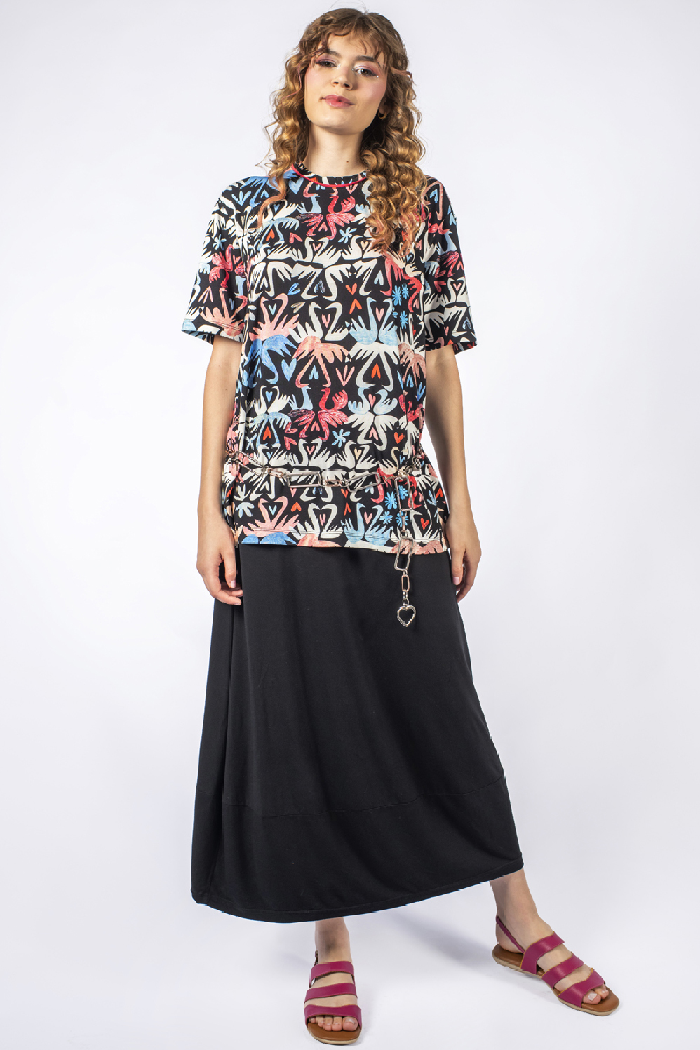 BLUSA TIPO T-SHIRT DE MANGA CURTA E DECOTE REDONDO