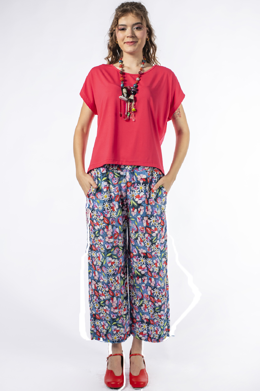 BLUSA SOLTINHA LEVEMENTE MULLET COM CAVA JAPONESA